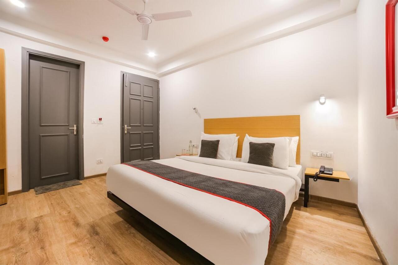 Hotel Admire Inn "Atta Market, Noida Sector 18" Eksteriør bilde