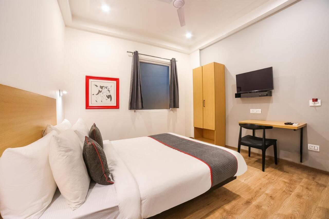Hotel Admire Inn "Atta Market, Noida Sector 18" Eksteriør bilde
