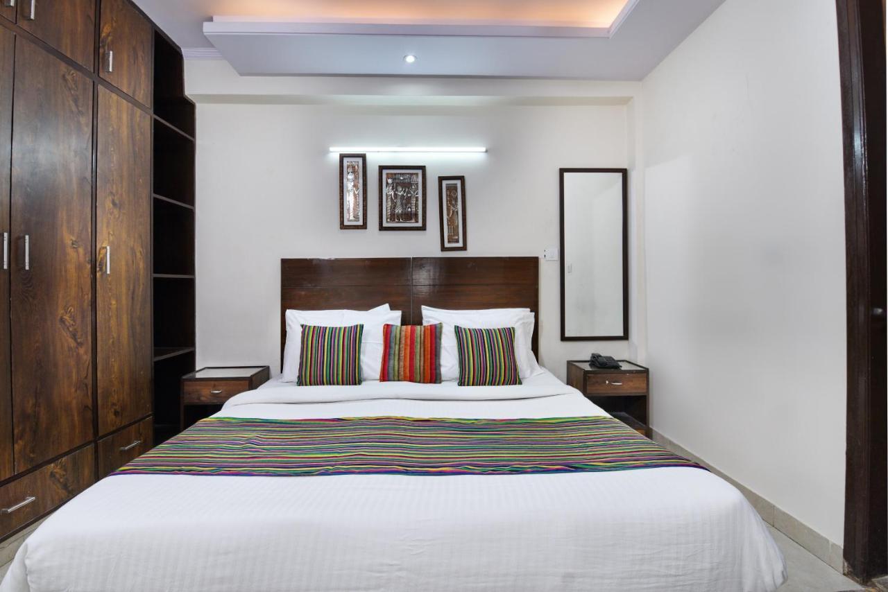 Hotel Admire Inn "Atta Market, Noida Sector 18" Eksteriør bilde